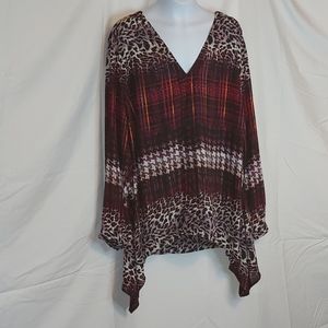 Amazing NY Collection Shark Bite Blouse 2X